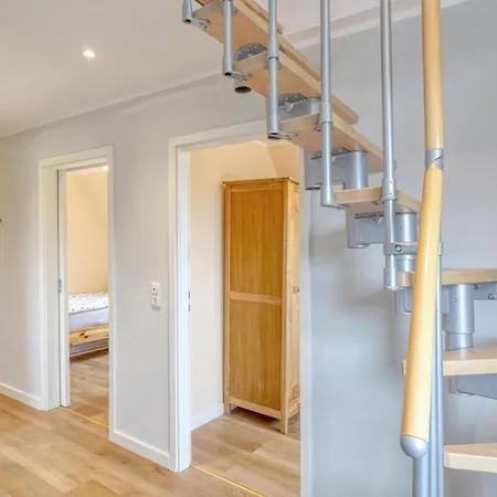 3 Bedroom Gorgeous In Апартаменты