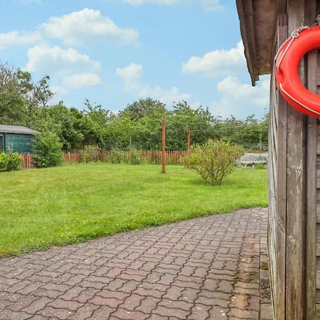 3 Bedroom Gorgeous In Апартаменты Лист